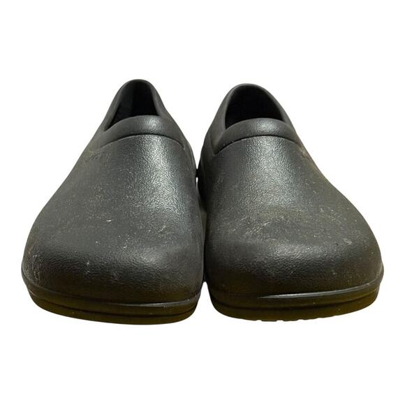 Crocs Specialist II Clogs Black Women's Size 9 Comfort Work Slip Resistant Shoes - Picture 2 of 8